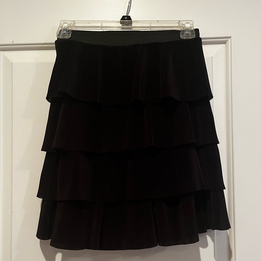 H&M black mini skirt